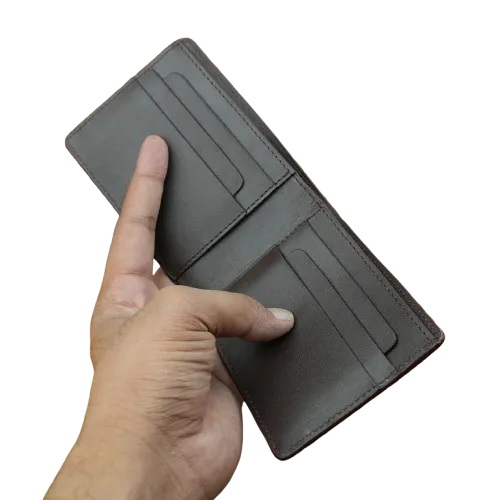 Crocodile Pattern Tan Bi-fold Wallet - Image 2